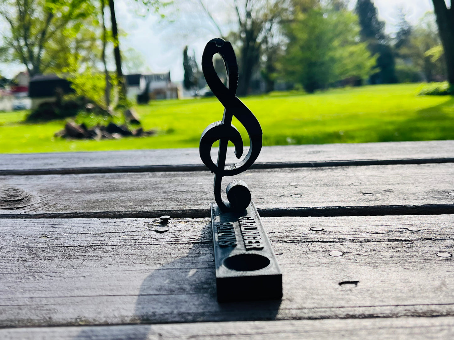 Femme Conductor & Treble Transforming Baton Stand
