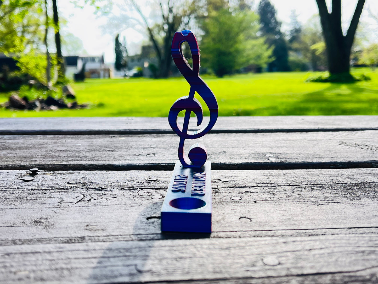 Femme Conductor & Treble Transforming Baton Stand