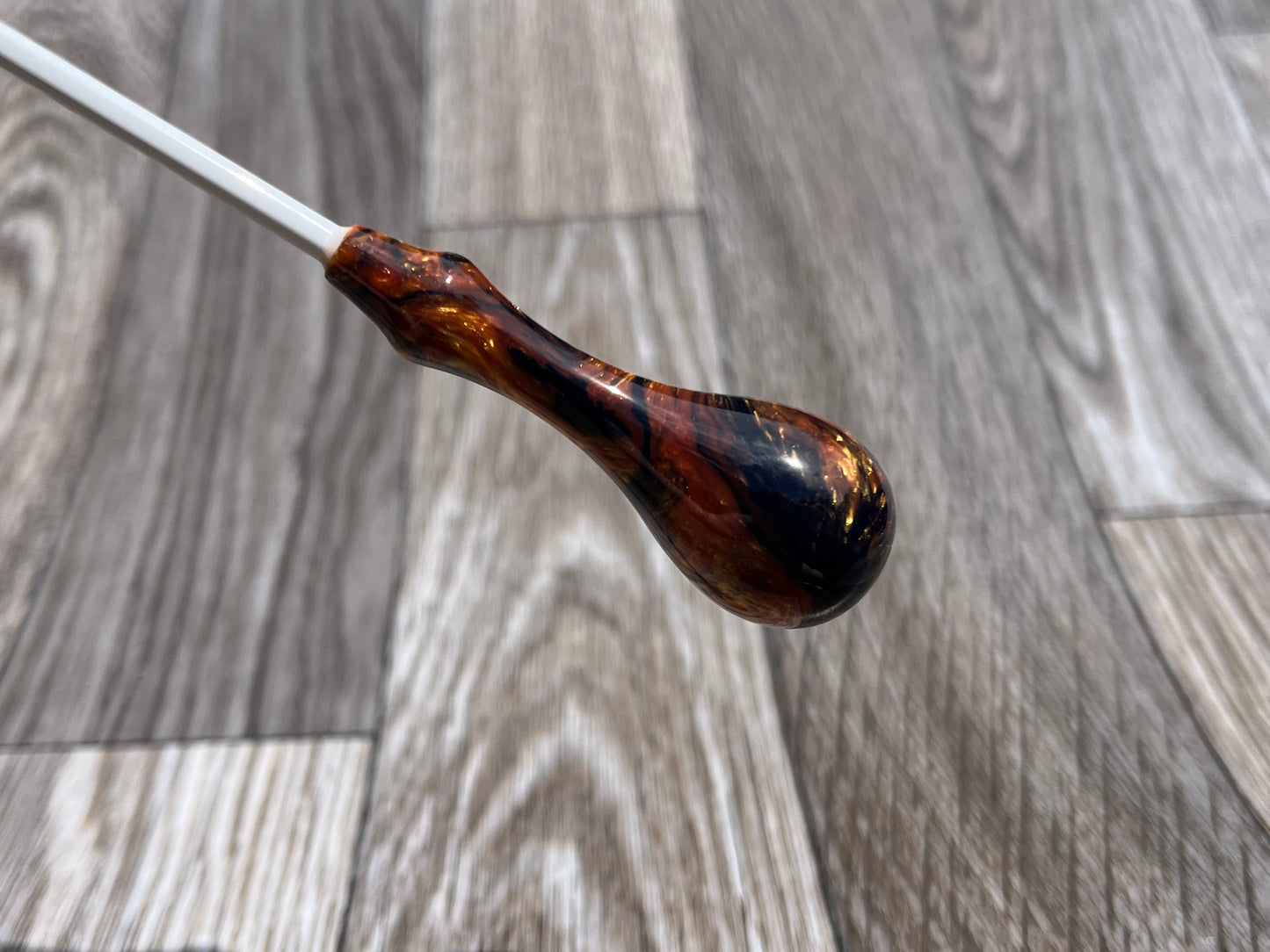 Lion- Spindle Carbon Fiber Conducting Baton