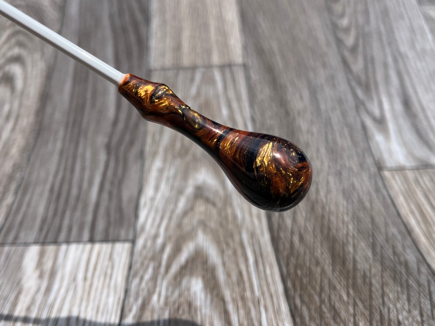 Lion- Spindle Carbon Fiber Conducting Baton
