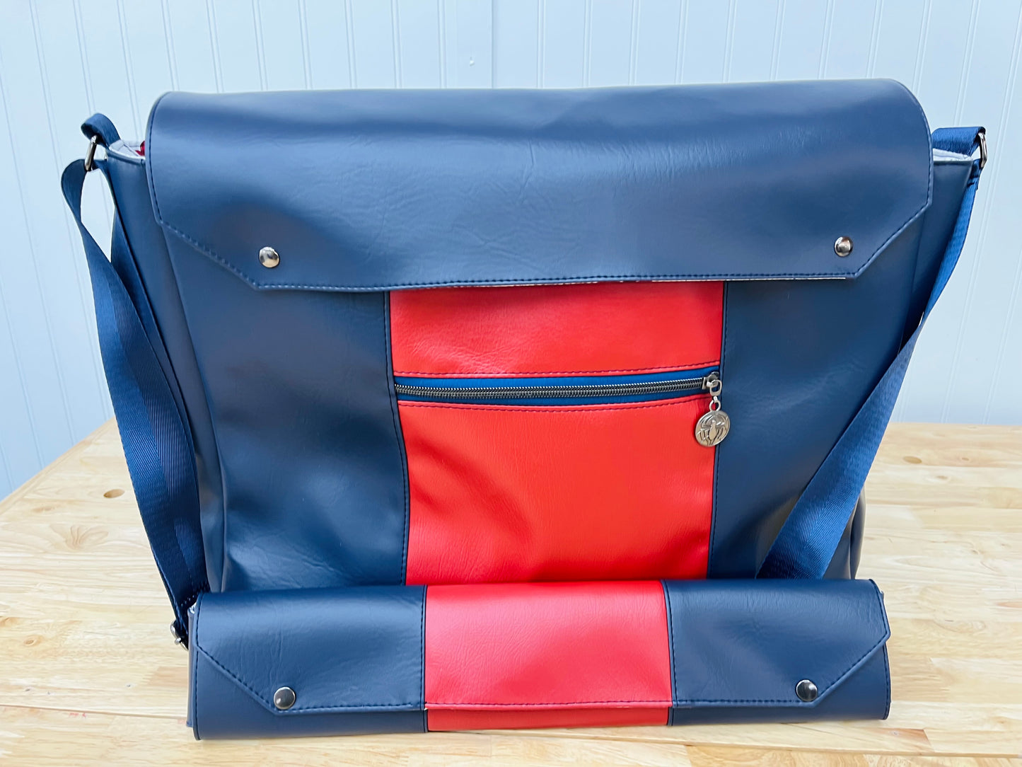Spiderman Messenger Score Bag